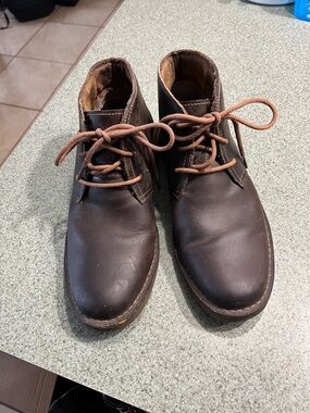 Men’s Brown Dockers Size 9